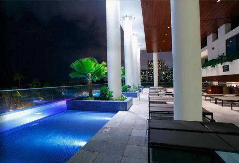 Jet Luxury At The Trump Waikiki Oahu Kültér fotó